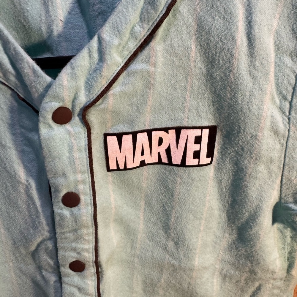 Marvel Kids Light Blue Baseball Jersey Size 6 - Picture 2 of 4